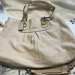 Coach Cream Leather Women's Bag